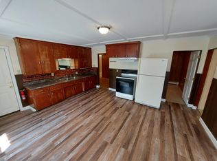 148 Oxford St APT 1, Lewiston, ME 04240