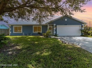 1330 Elmira Ave NW, Palm Bay, FL 32907