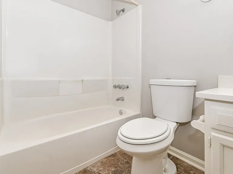 3655 Corsica Dr — Photo 11