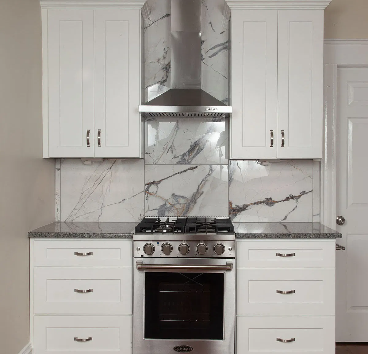 2 bed, $1,800 — Photo 1
