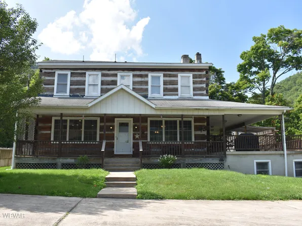 126 Water St, Loganton, PA 17747
