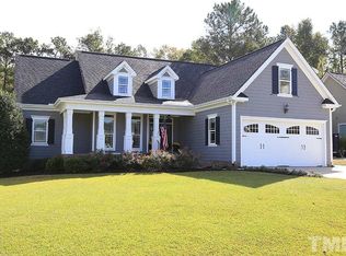 7205 Blue Juniper Ct, Fuquay Varina, NC 27526