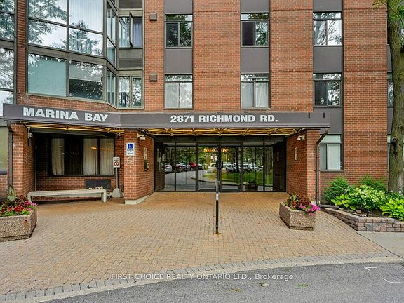 4th image of 2871 Richmond Rd #1208