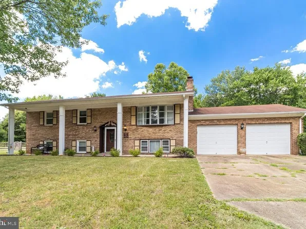 4405 Tulip Dr, Pomfret, MD 20675