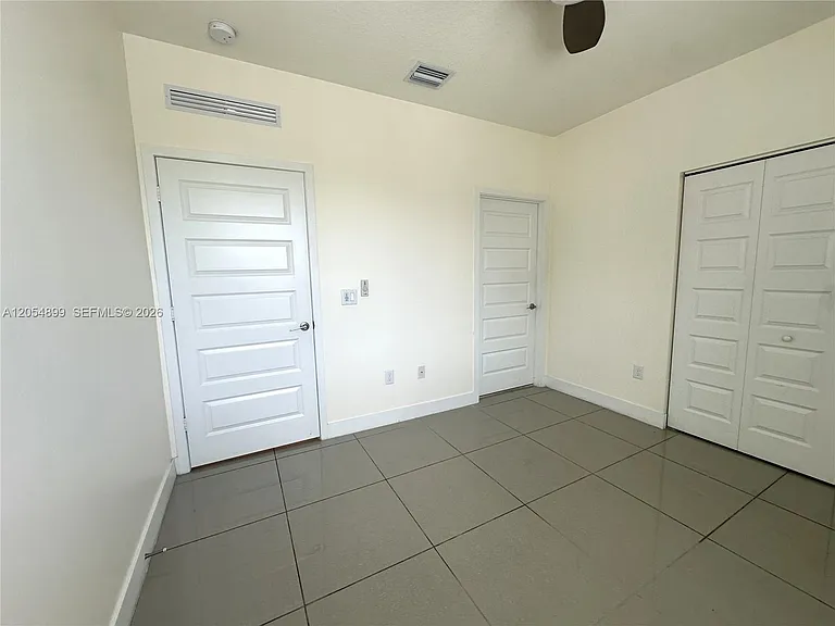 4713 NW 84th Ct — Photo 9