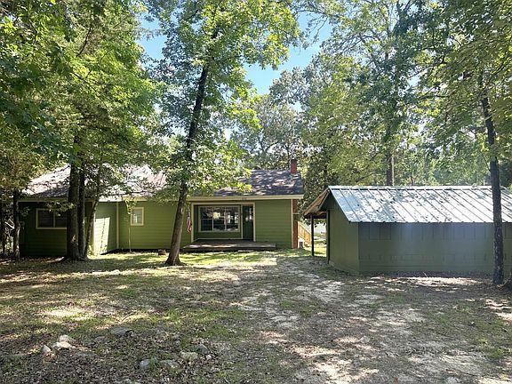 3rd image of 572 County Road 3190
