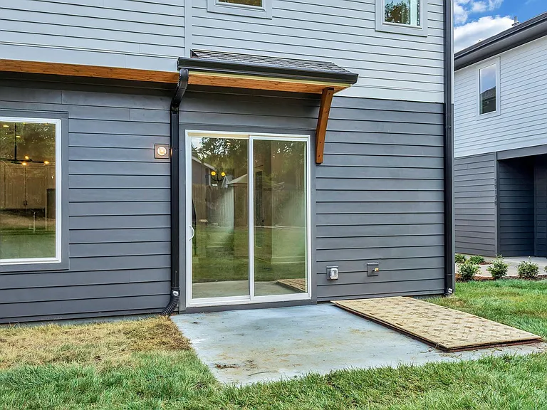5917 Robertson Ave — Photo 39