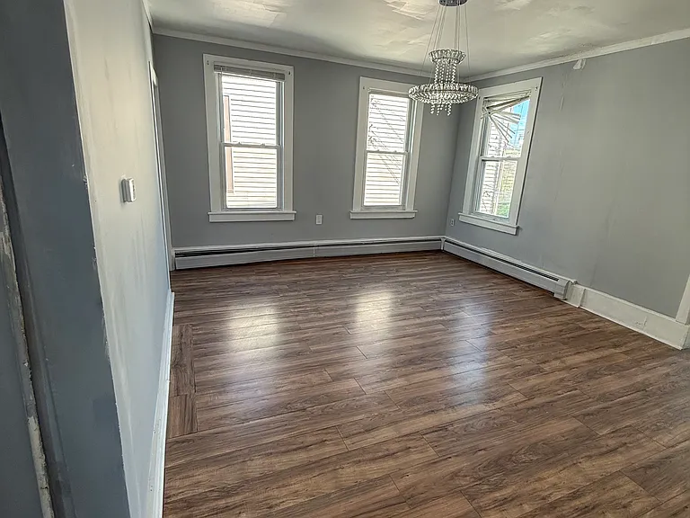 387 Nichols St #387 — Photo 10