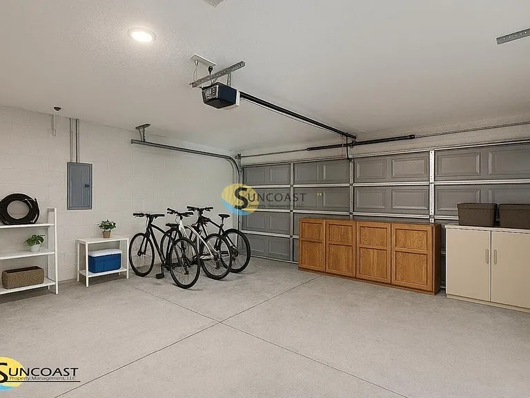 4415 NE 22nd Ct — Photo 22