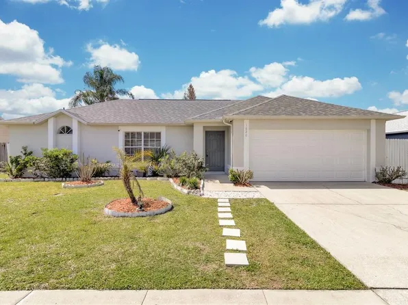 1620 Golden Poppy Ct, Orlando, FL 32824