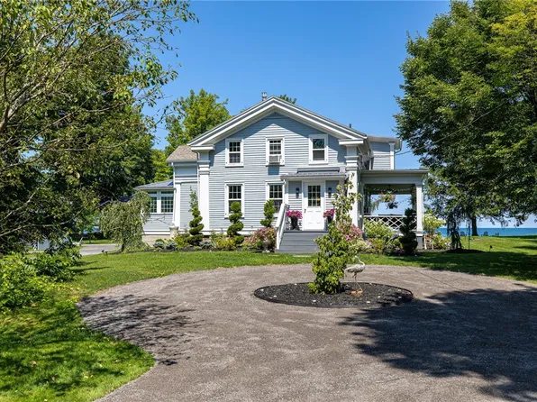 4299 Lake Rd, Williamson, NY 14589