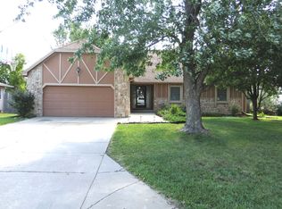 2044 N Marc Ave, Andover, KS 67002