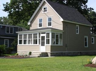 161 Westview Rd, Lowell, MA 01851