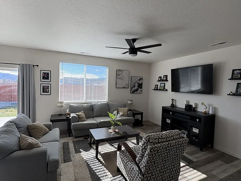 17824 Davis Meadow Ct — Photo 10