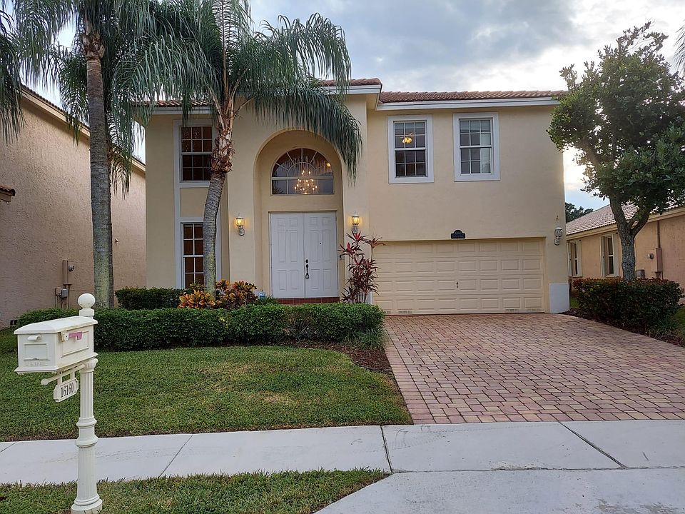1st image of 16160 La Costa Dr
