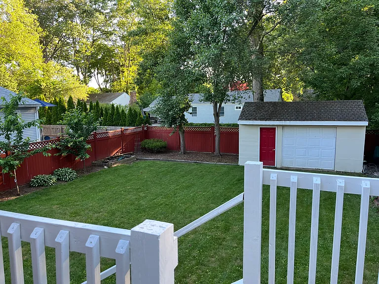 331 Beachwood Dr — Photo 14