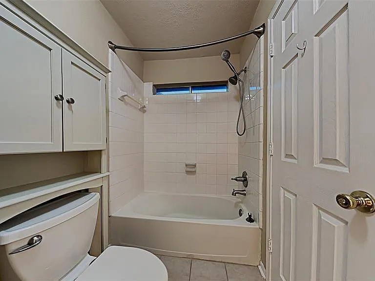 2114 Winding Hollow Dr — Photo 20