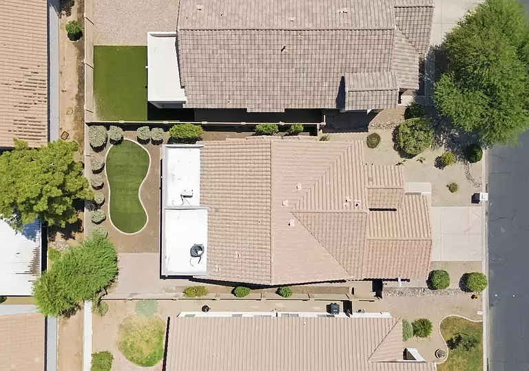 964 W Fairway Dr — Photo 36