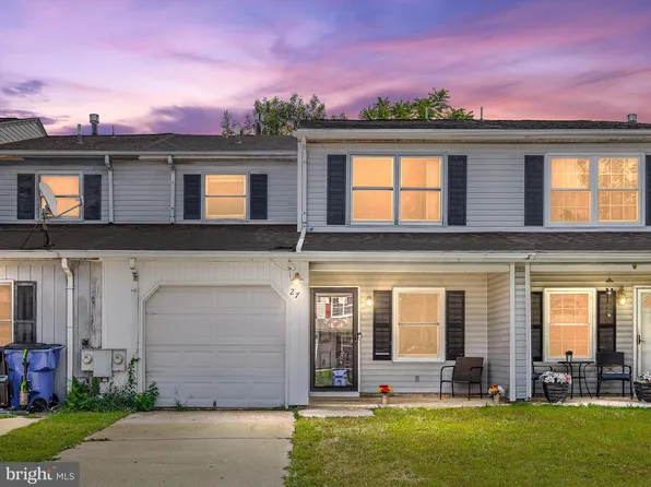27 Stephanie Dr, Bear, DE 19701