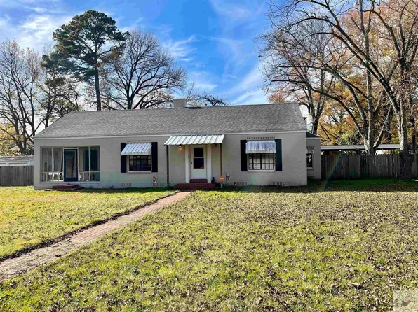 105 Pecan St, Atlanta, TX 75551