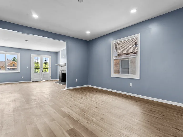 2648 Tuxedo St #1 — Photo 15