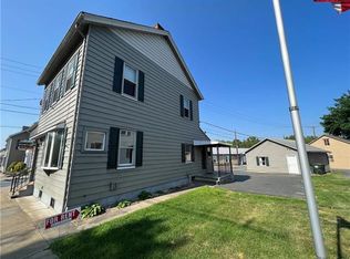 214 S Walnut St, Bath, PA 18014