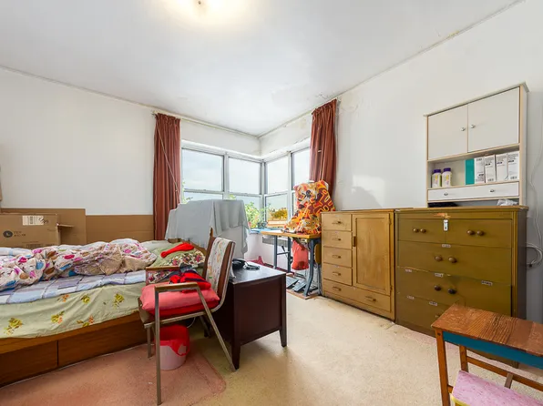 111-50 75th Road image 6 of 9