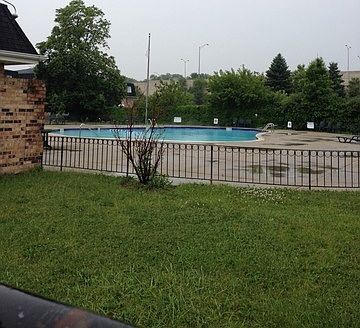 2nd image of 9964 Holly Ln