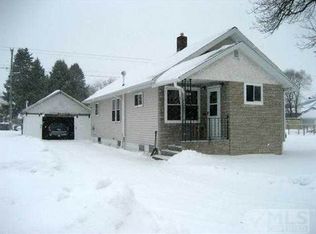 324 Hemlock St, Kingsford, MI 49802