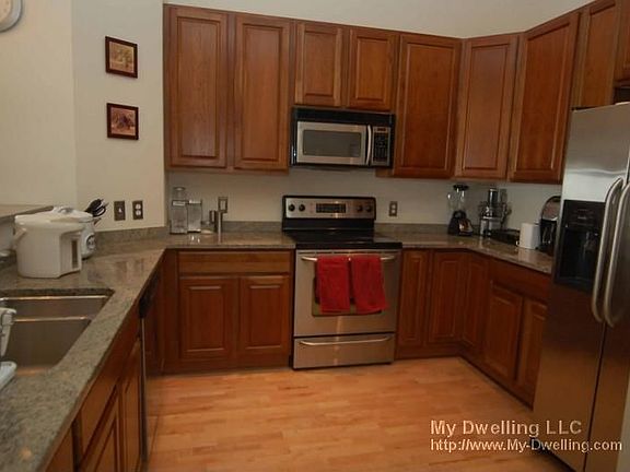 2nd image of 3930 S Lake Dr #350