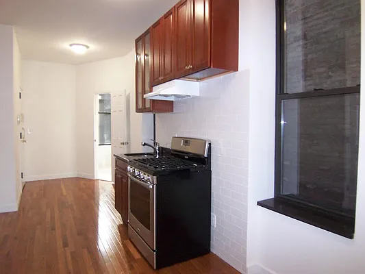 Rented by Town Residential | media 18