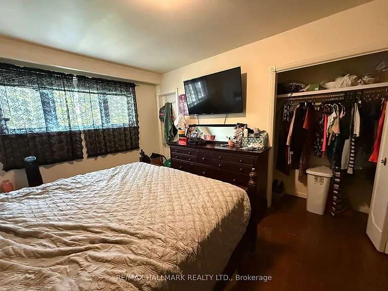 357 Monica Cres — Photo 17