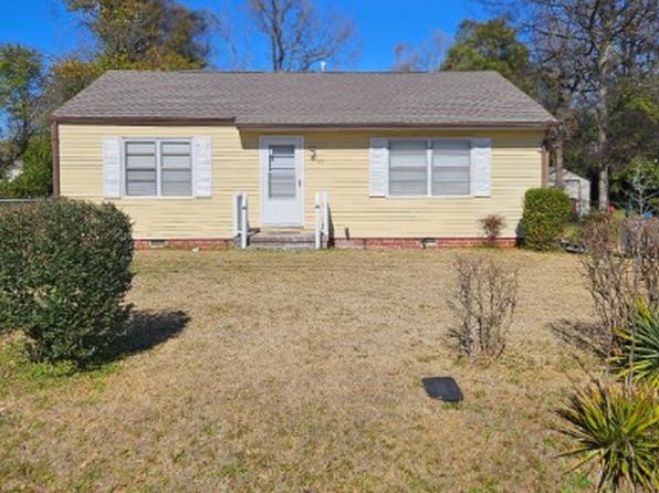 110 Astor St