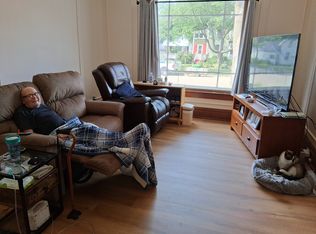 302 S Michigan Ave, Vicksburg, MI 49097