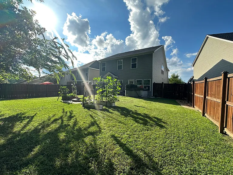 221 Overcup Loop — Photo 2