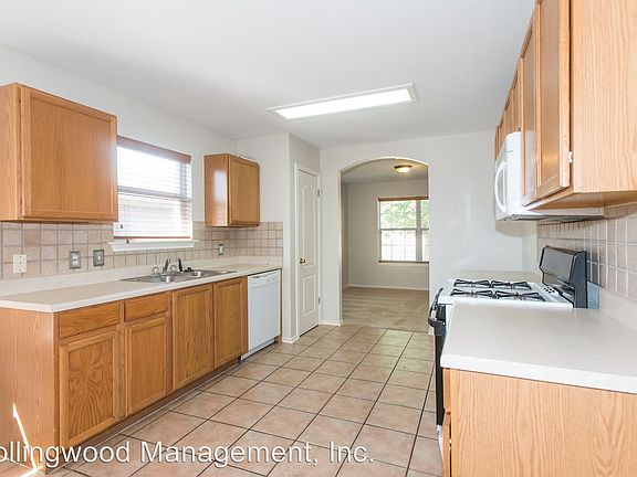 4th image of 3710 Julianas Way