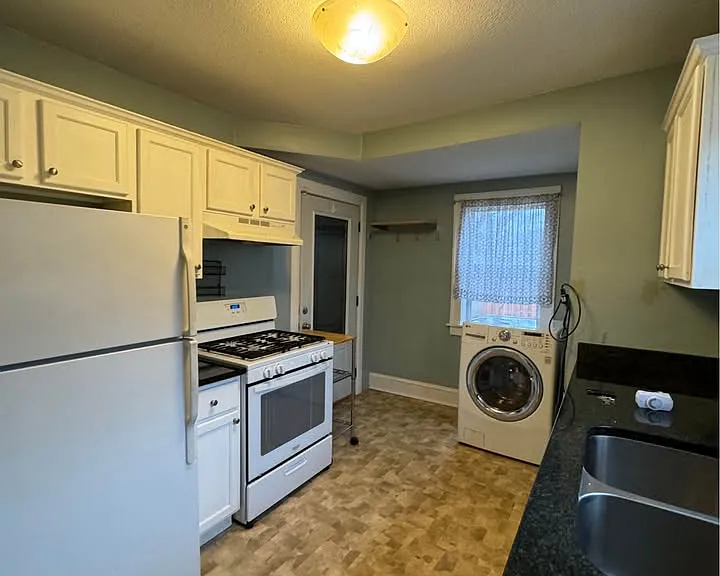 4549 5th Ave S #1 — Photo 17