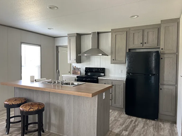 5753 Old Dennis Rd — Photo 2