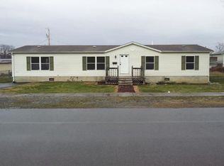 1313 Garden Rd, Elizabethton, TN 37643