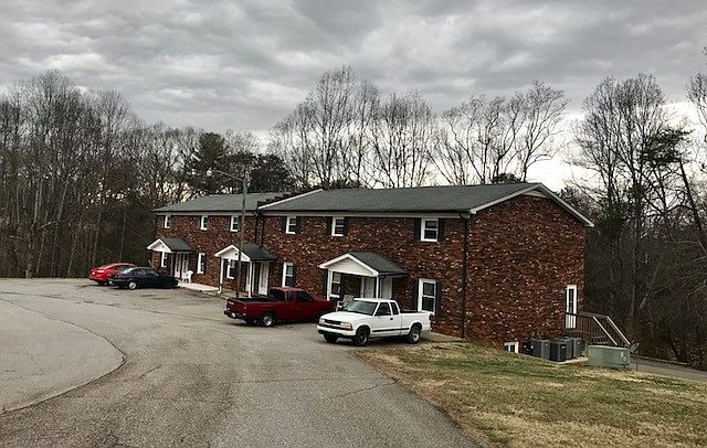 2nd image of 151 Bell Court Dr #17657048
