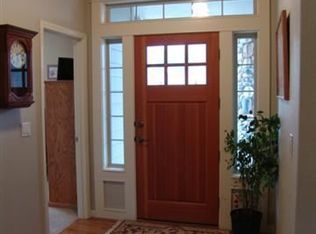 1247 Poppy Ridge Dr, Eagle Point, OR 97524