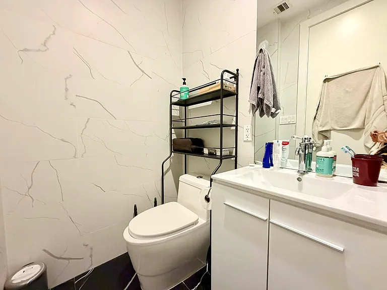 53 S 11th St #1C — Photo 13