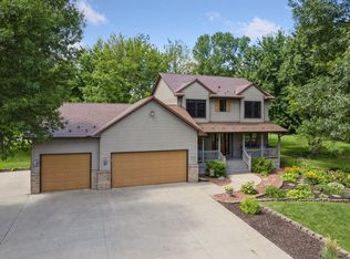 1164 4th St SW, Montgomery, MN 56069