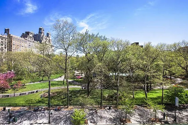 Rented by LG Fairmont Group | media 34