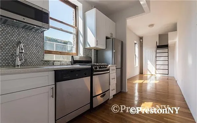 Rented by JM Preston Properties LLC | media 7