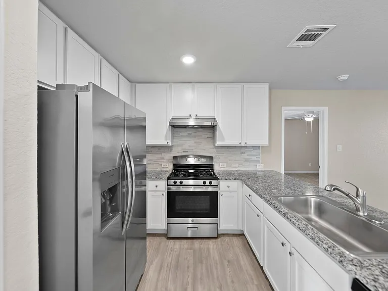 4138 Southton Tarn — Photo 10