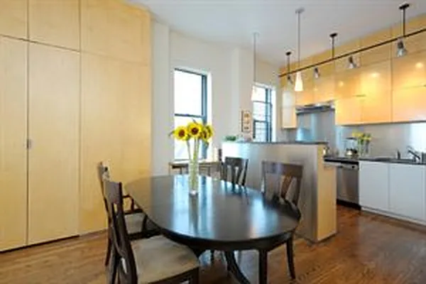 Sold by Douglas Elliman | media 10