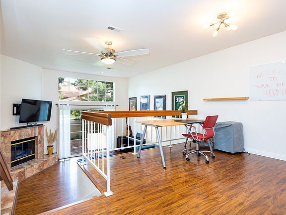 4th image of 4020 Porte De Palmas Unit 44