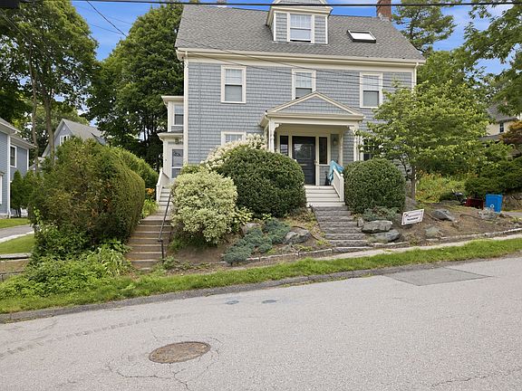 2nd image of 8 Mason St #8