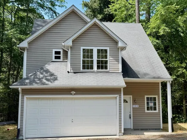 104 Hazel Dr, Hague, VA 22469